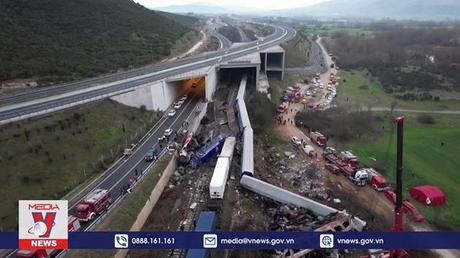 Hy Lạp tích cực tìm kiếm cứu nạn trong vụ tai nạn đường sắt