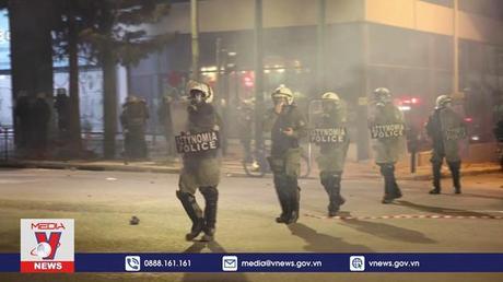 Biểu tình ở Hy Lạp sau vụ tai nạn tàu hỏa thảm khốc