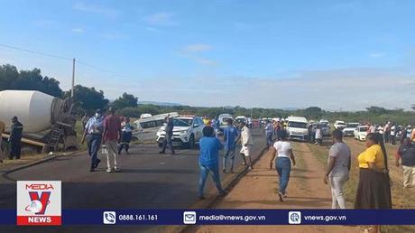 Tai nạn đường bộ thảm khốc tại Nam Phi