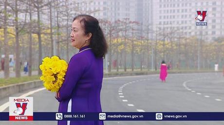 Độc đáo hoa phong linh giữa Hà Nội