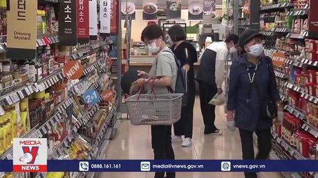 FED nhấn mạnh cần thắt chặt chính sách tiền tệ