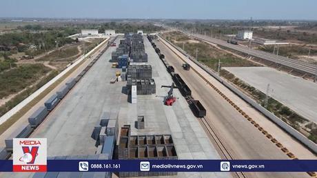 Đường sắt Lào-Trung thúc đẩy thương mại xuyên biên giới