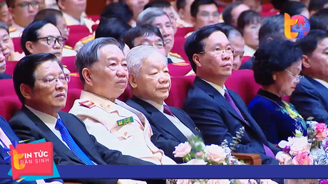 Lễ kỷ niệm 75 năm Công an nhân dân học tập, thực hiện Sáu điều Bác Hồ dạy 