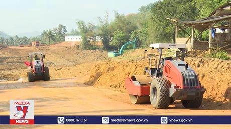 Giá vật liệu xây dựng tăng mạnh tại Bình Định