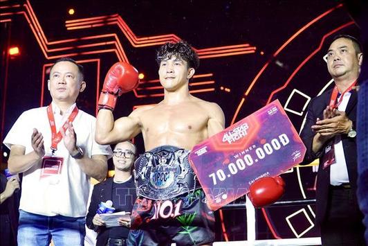 Nguyễn Trần Duy Nhất xuất sắc giành đai Vô địch IPCC