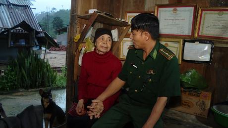 Những người mẹ nuôi của đồn Biên phòng