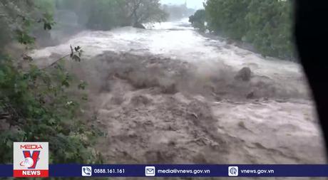 Mưa lũ do bão gây ngập lụt nghiêm trọng tại Hy Lạp