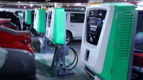 Thúc đẩy phát triển hạ tầng trạm sạc xe điện tại các khu chung cư