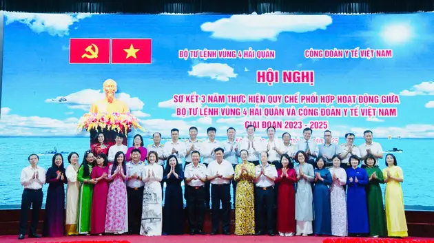 Phối hợp hiệu quả chăm sóc sức khoẻ cán bộ, chiến sĩ Vùng 4 Hải quân