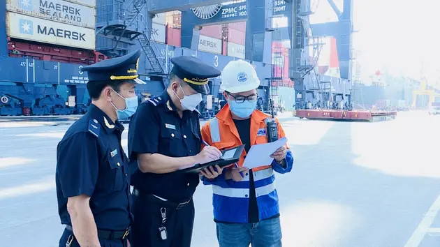 Quảng Ninh thúc đẩy doanh nghiệp tự nguyện tuân thủ pháp luật hải quan