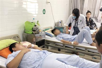 Vụ nhiều học sinh nghi ngộ độc thực phẩm tại Thành phố Hồ Chí Minh: Khẩn trương làm rõ nguyên nhân