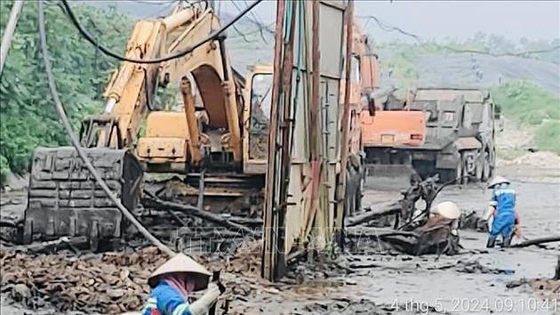 Khắc phục xong sự cố sạt lở tại bãi rác Nam Sơn