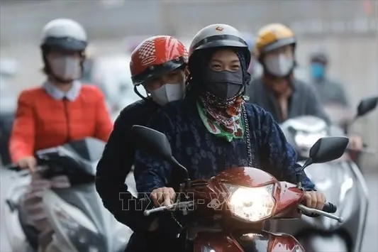 Thời tiết ngày 24/10: Áp thấp nhiệt đới suy yếu, miền Trung và Nam Bộ tiếp tục mưa lớn