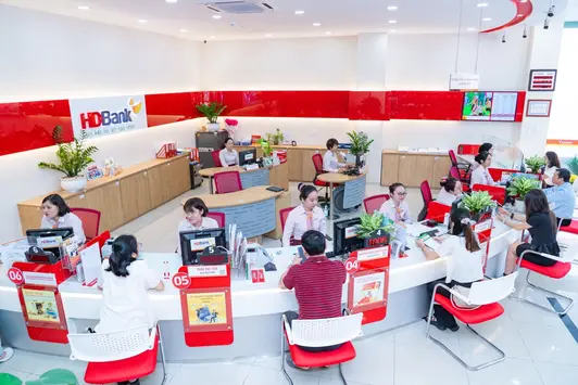 HDBank lọt 'Top Doanh nghiệp tiêu biểu về năng lượng, môi trường xanh'