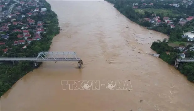 Vụ sập cầu Phong Châu: Công an Phú Thọ phân luồng giao thông