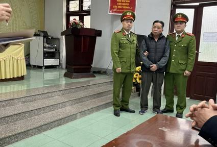 Bắt tạm giam nguyên Giám đốc Sở Giáo dục và Đào tạo tỉnh Hà Giang