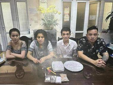 Bắt giữ nhóm nghi phạm giả danh công an cướp tài sản