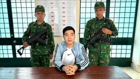Bắt đối tượng truy nã nguy hiểm nhập cảnh từ Campuchia về Việt Nam