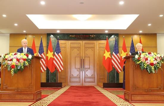 Tuyên bố chung về nâng cấp quan hệ Việt Nam - Hoa Kỳ lên Đối tác Chiến lược Toàn diện