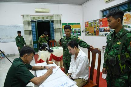 Tây Ninh: Bắt giữ đối tượng vận chuyển 2kg ma túy qua biên giới