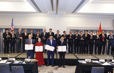 Liên minh xanh Saigontel hợp tác nghiên cứu các cơ hội giảm phát thải và giải pháp trí tuệ nhân tạo trong lĩnh vực giao thông vận tải  ở TPHCM