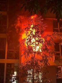 Hà Nội: Lại cháy căn hộ chung cư lúc rạng sáng
