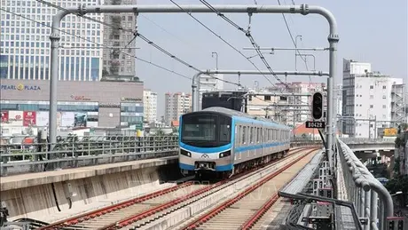 Thành lập Hội đồng thẩm định Báo cáo nghiên cứu tiền khả thi dự án Tuyến đường sắt đô thị số 1