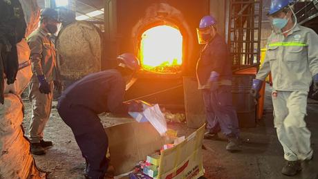 Tiêu hủy gần 21.500 sản phẩm hàng hóa vi phạm tại TP Hồ Chí Minh