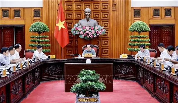 Thủ tướng chủ trì họp Thường trực Chính phủ về bảo đảm cung ứng điện