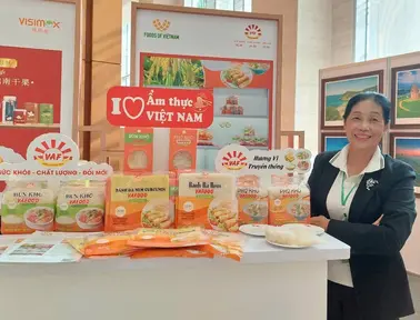 Người phát triển sản phẩm OCOP “kì lạ” nhất: Chỉ tặng, không bán!