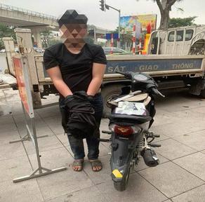 Bắt 5 đối tượng, thu 1 súng ngắn và 9 viên đạn 