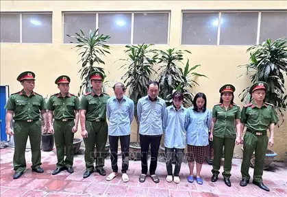 Hà Nội: Khởi tố nhóm cán bộ phường Hoàng Liệt nhận hối lộ