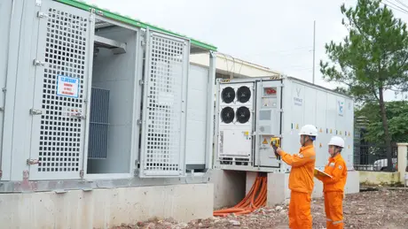 EVN đẩy mạnh triển khai hệ thống pin lưu trữ năng lượng