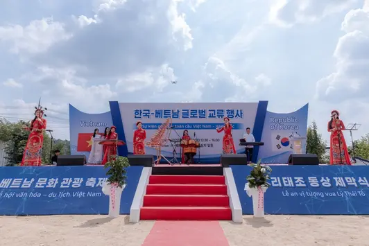 Khai mạc Lễ hội Văn hoá – Du lịch Việt Nam tại Hàn Quốc: Gắn kết lịch sử, tiếp nối hợp tác tương lai