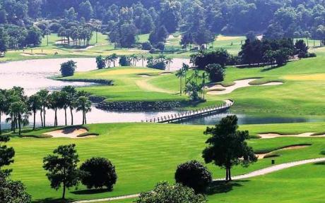 Tạm hoãn giải golf tại Đầm Vạc sau vụ nhiều golfer bị bắt quả tang đánh bạc