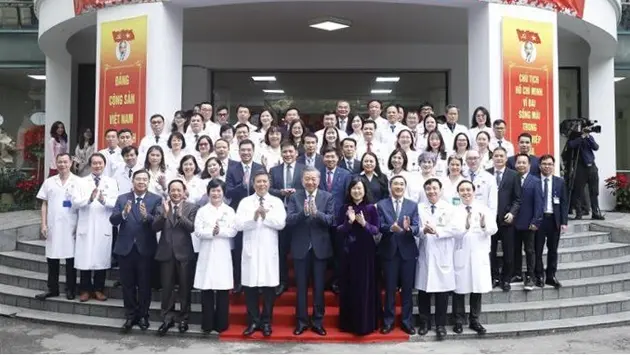 Phát biểu của Tổng Bí thư Tô Lâm trong cuộc đến thăm chúc mừng ngành y tế và tập thể cán bộ, y bác sỹ và nhân viên Bệnh viện Hữu Nghị nhân kỷ niệm 71 năm Ngày Thầy thuốc Việt Nam