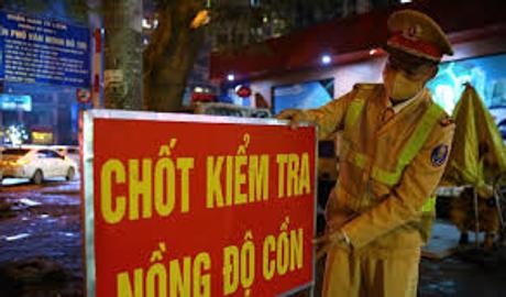 Khởi tố vụ án hình sự tài xế vi phạm nồng độ cồn mức kịch khung, chống đối Cảnh sát Giao thông