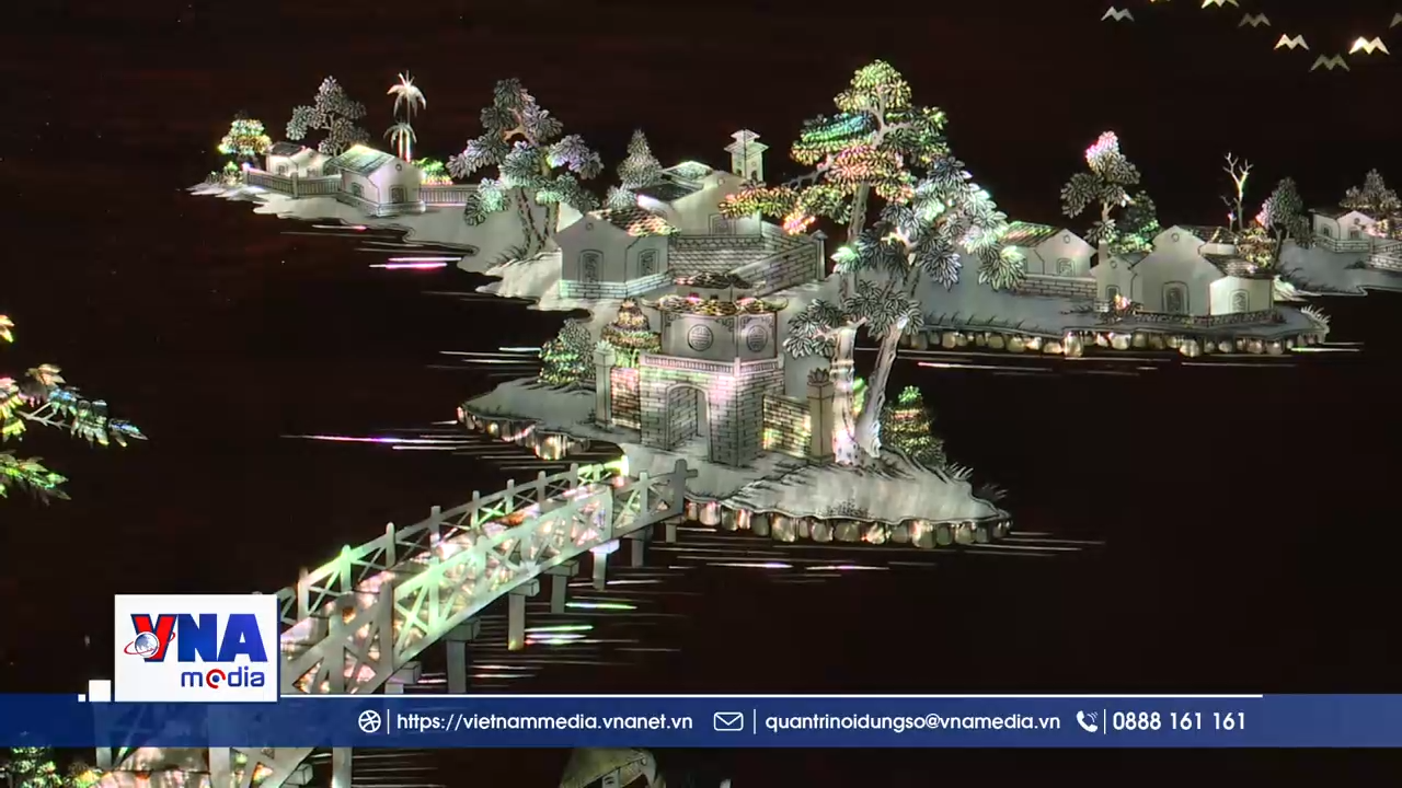 Triển lãm Chuyện đình Vũ Thạch - Nơi lưu dấu nghề chạm khảm Hà Nội