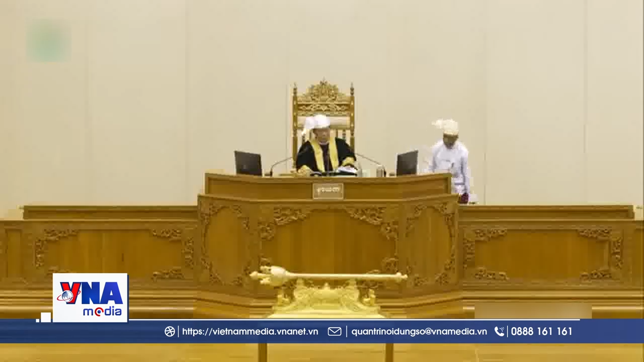 Tân Tổng thống Myanmar nhậm chức