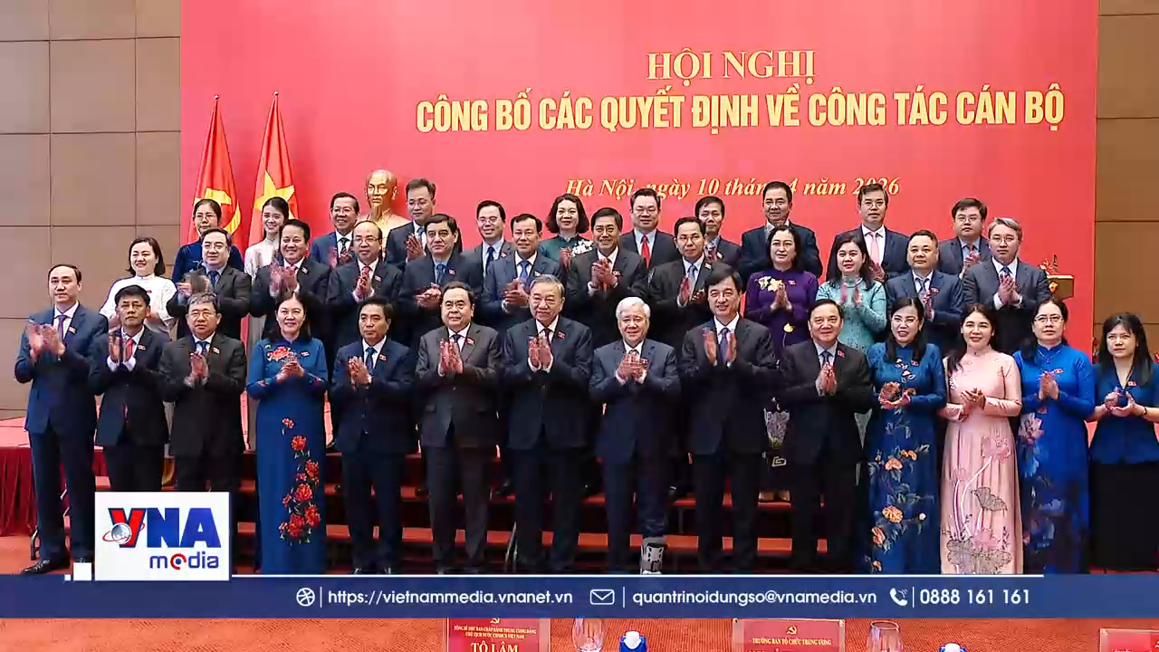 Bộ Chính trị kiện toàn nhân sự Đảng ủy Quốc hội