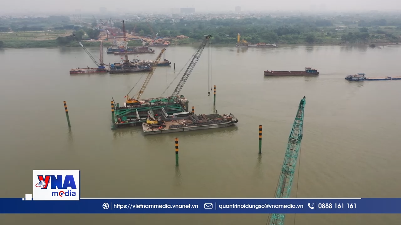 Trạm tin tối ngày 15/4: Áp lực tiến độ tại hai dự án cầu Tứ Liên và Trần Hưng Đạo của Hà Nội