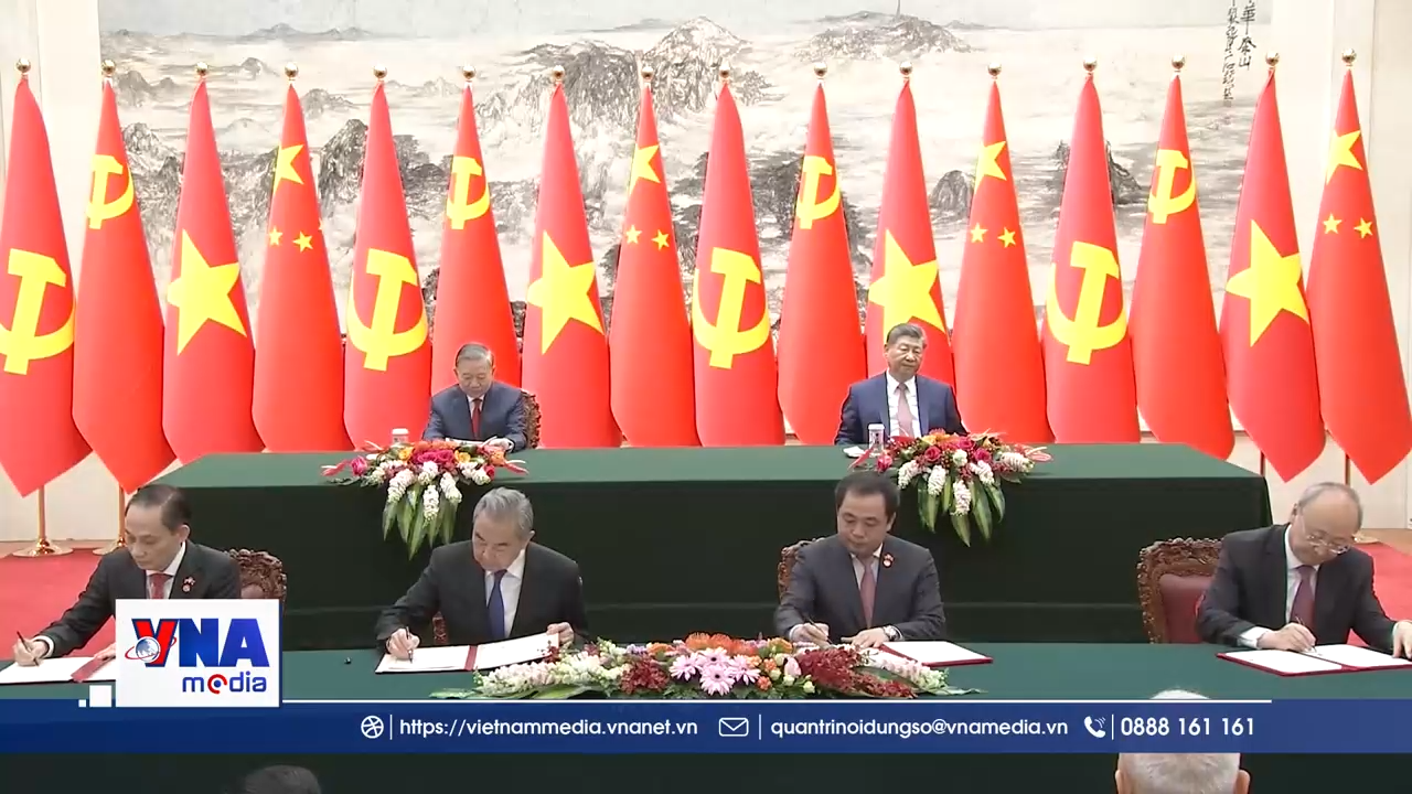 Trạm tin chiều 17/4: Tuyên bố chung Việt Nam - Trung Quốc - làm sâu sắc quan hệ đối tác hợp tác chiến lược toàn diện
