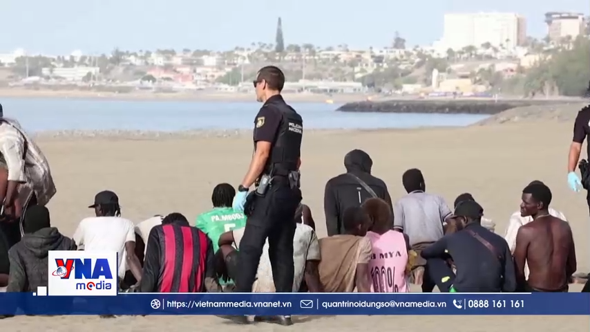 Anh, Pháp đạt thỏa thuận ngăn dòng người di cư