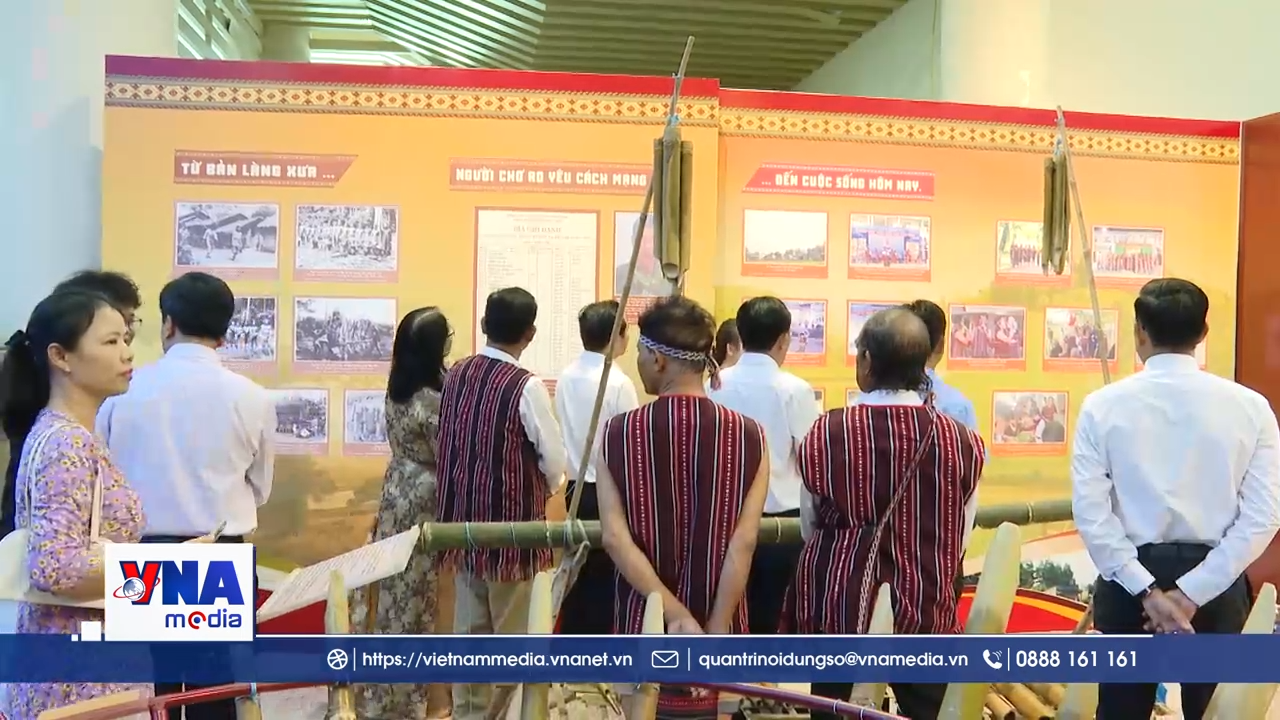 Khai mạc Trưng bày chuyên đề 