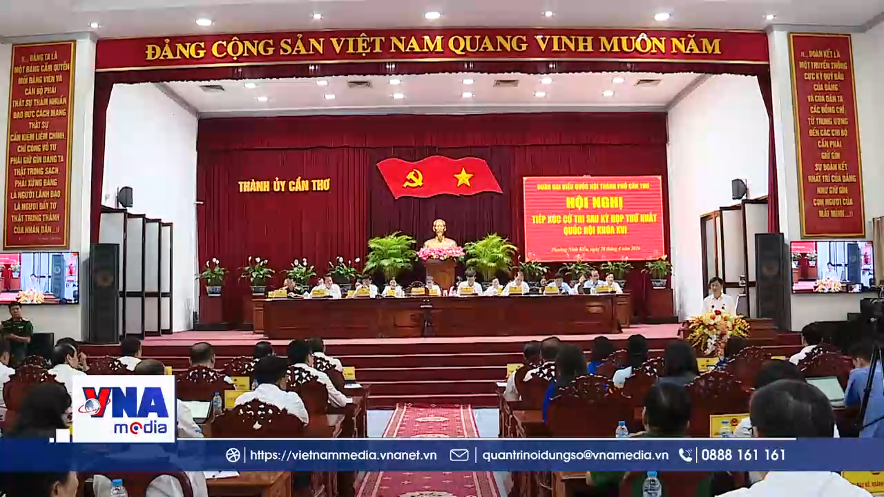 Trưởng Ban Tổ chức Trung ương Nguyễn Duy Ngọc tiếp xúc cử tri tại Cần Thơ