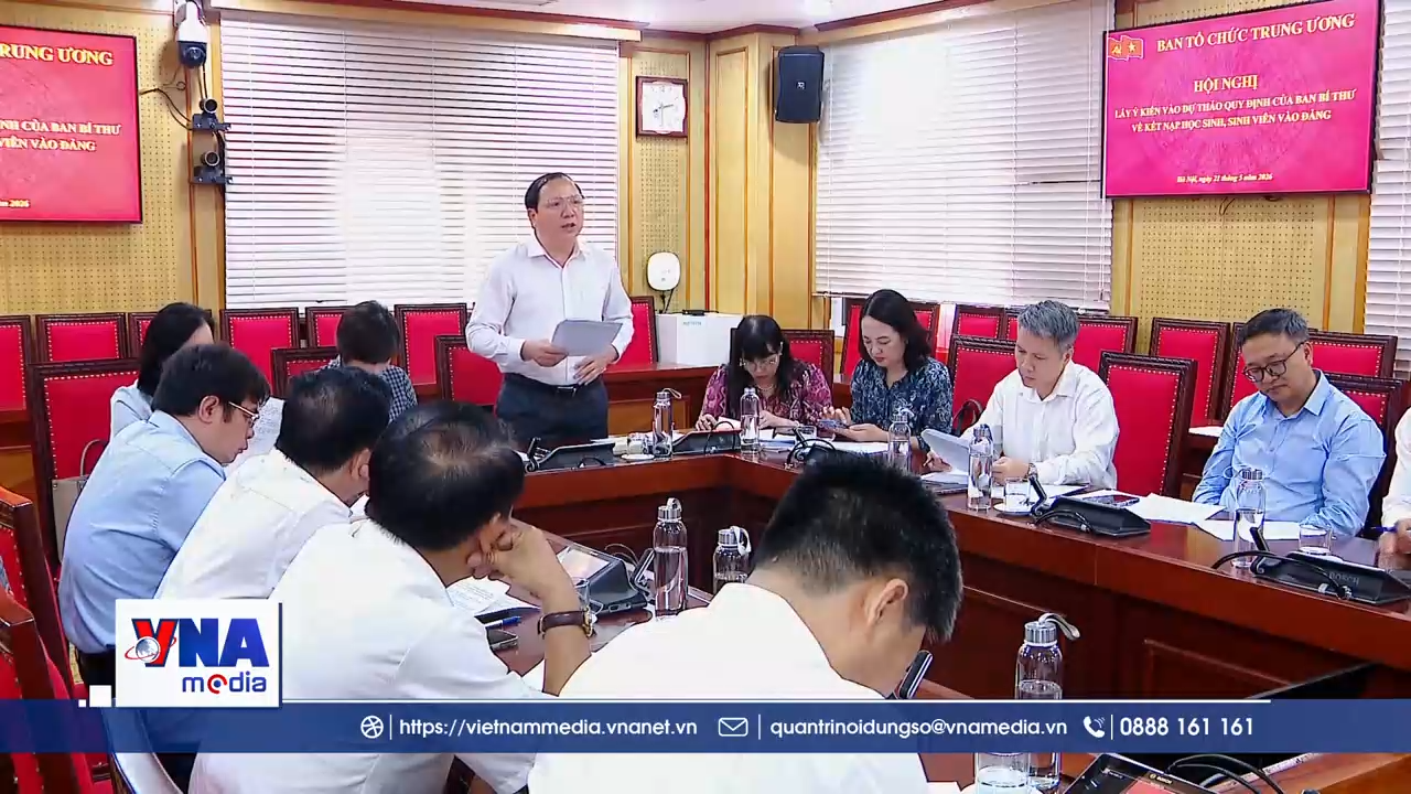 Lấy ý kiến vào dự thảo Quy định của Ban Bí thư về kết nạp HS-SV vào Đảng