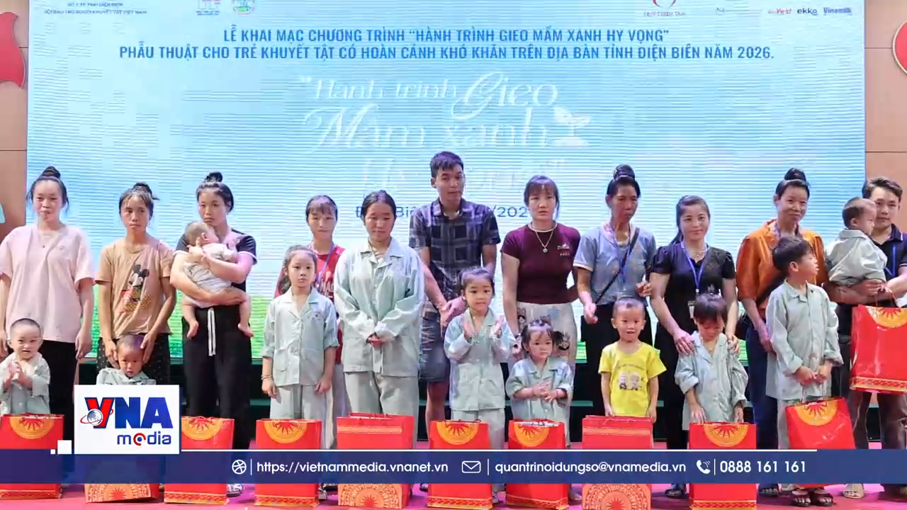 Khám và phẫu thuật miễn phí cho trẻ em khuyết tật