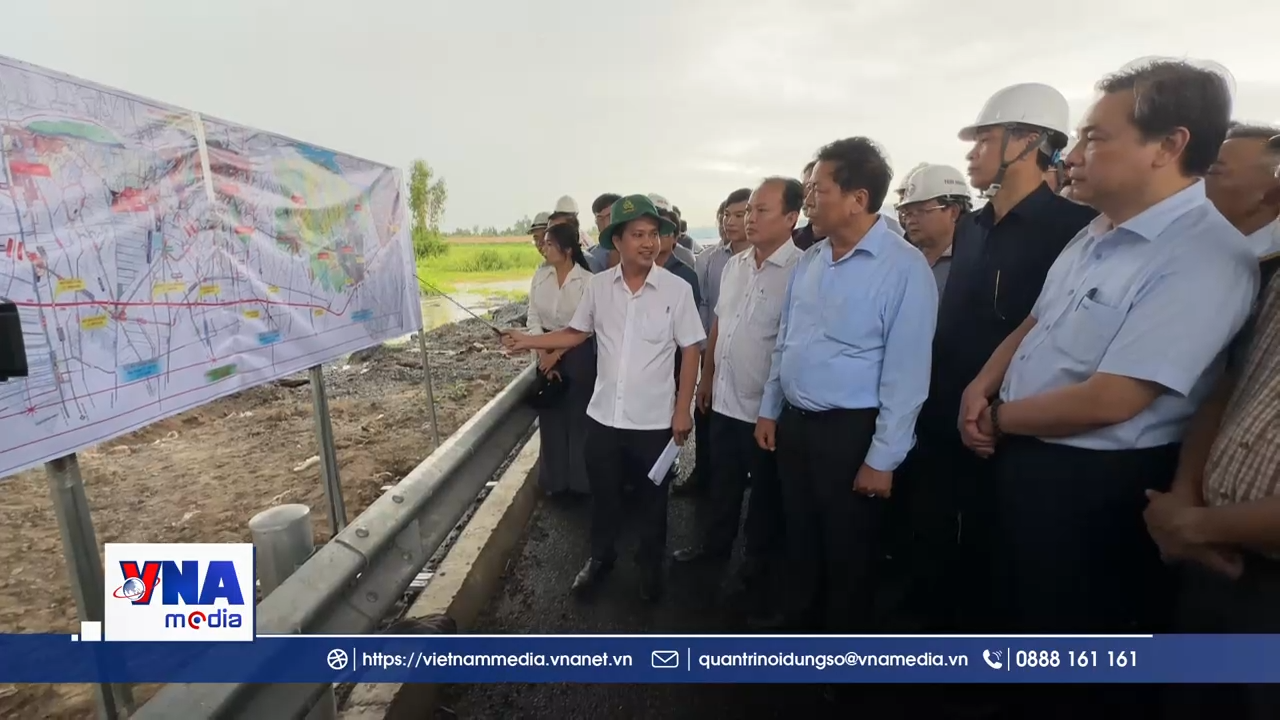 Thúc tiến độ hai tuyến cao tốc trọng điểm ĐBSCL