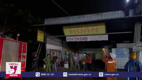 Cháy tiệm sửa xe, 4 người thương vong