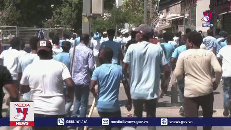 Biểu tình biến thành bạo lực ở Tel Aviv (Israel) 